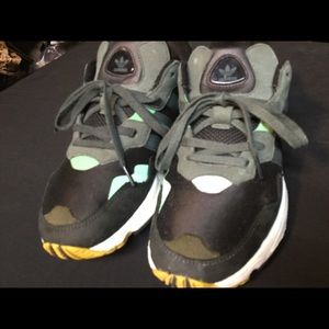 Adidas Yung 96 Size 10